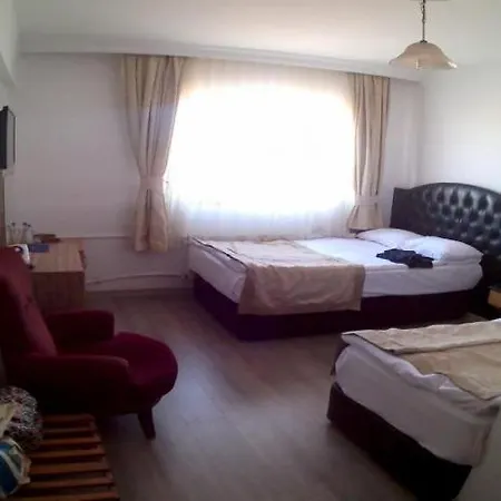 Hulya Hotel 3*