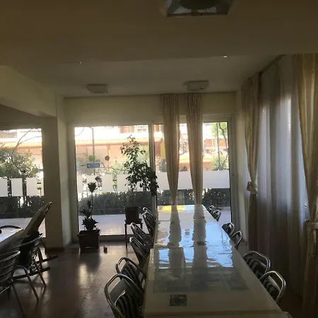 Hulya Kusadası